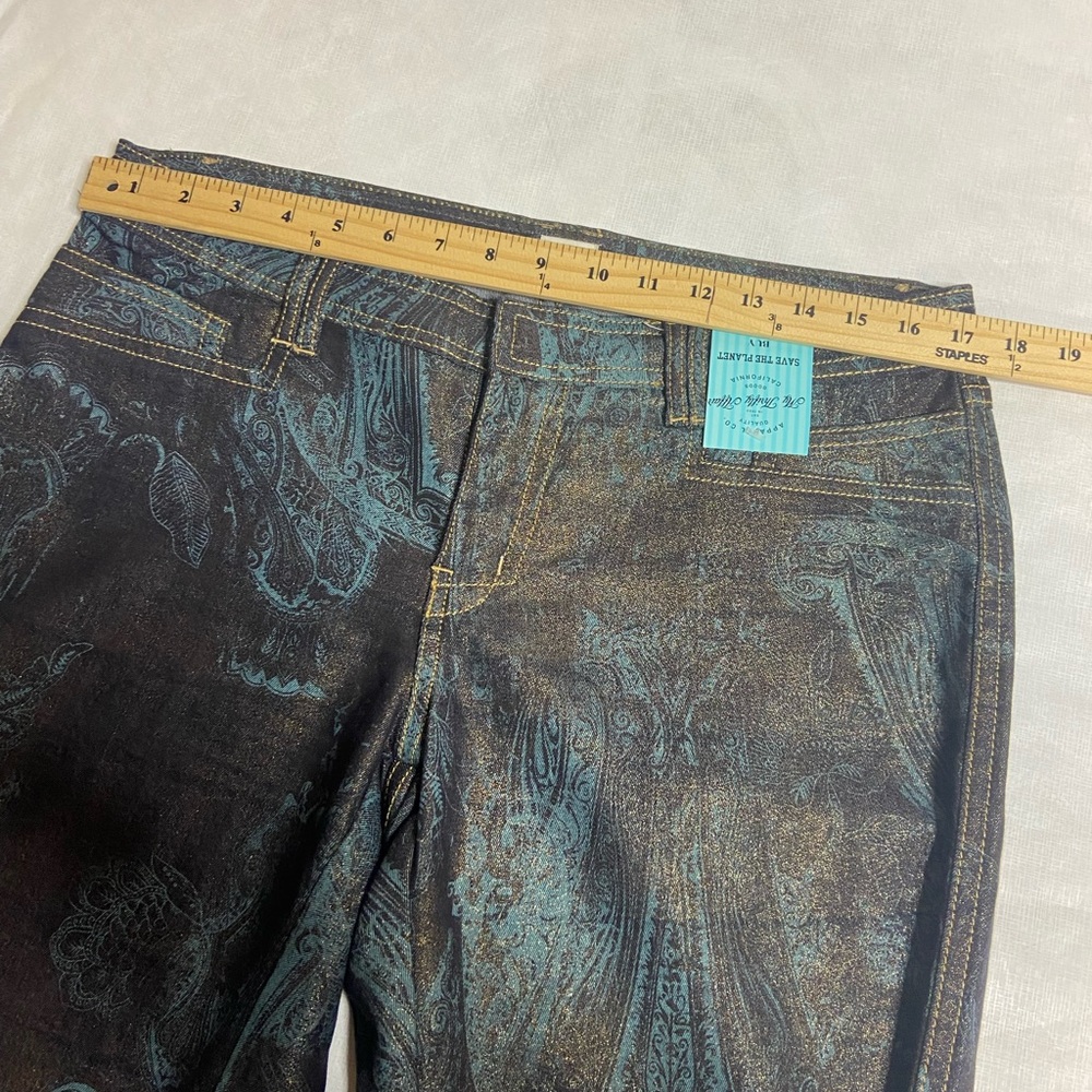 Flared Jeans With Intricate Pattern View 6